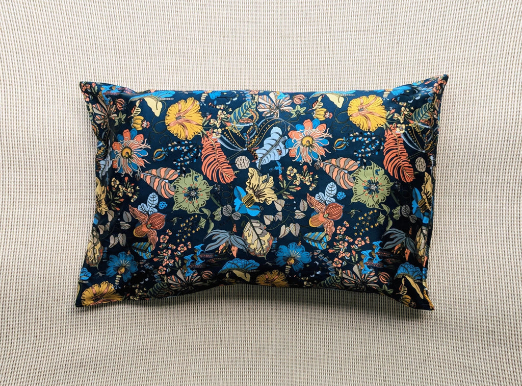 Luxury 100% Silk Pillowcase | Oriental Floral Print | Hypoallergenic Ultra-Soft Pillow | Zipper Closure | Oriental Design Gift for New Home