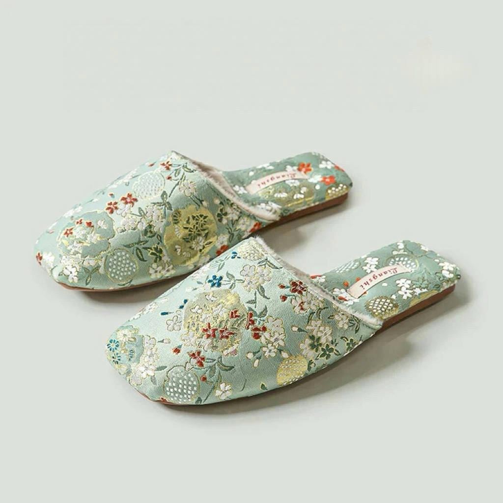 Kimono Slippers for Women All Season Slipper Qipao-Inspired Embroidered House Shoes | Floral Silk Indoor Slippers Housewarming Gift Idea