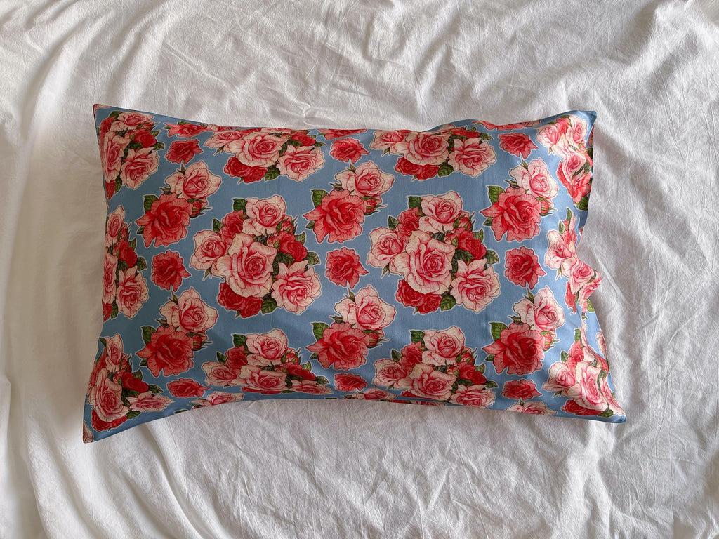 Blooming Rose Silk Pillowcase Gift for Her Beauty Sleep Skin Care Pillowcase Floral Elegance Silk for Luxury Bedroom Silk Bedding Gift