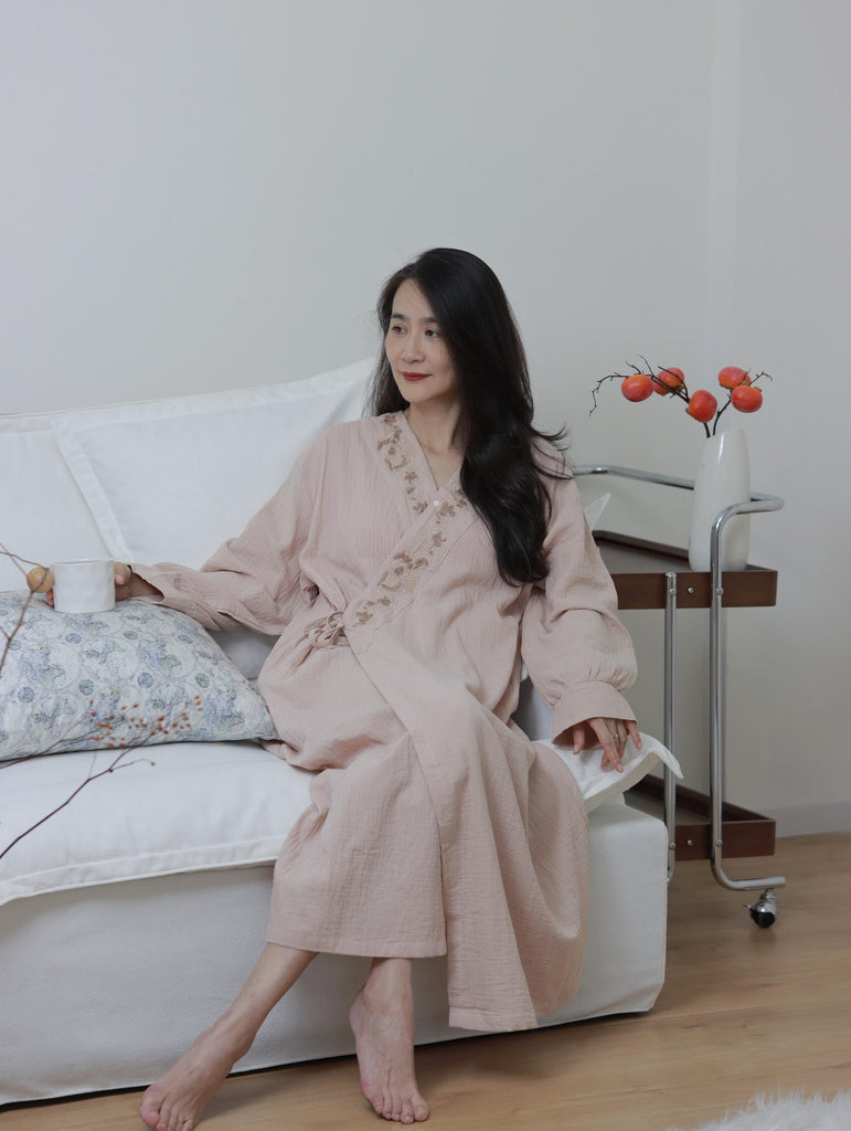 Hand-Embroidered Gauze Cotton Kimono Robe: Lightweight Summer Lounge Wear
