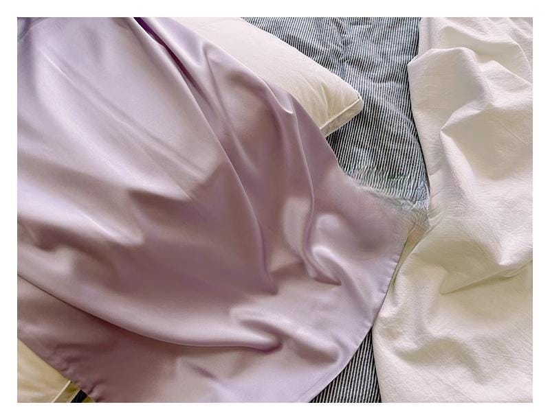 Pure Mulberry Silk Pillowcase in Soft Lavender and Blush Pink Anti-Aging Pillow for Hair and Skin Care Hypoallergenic Silk Bedding