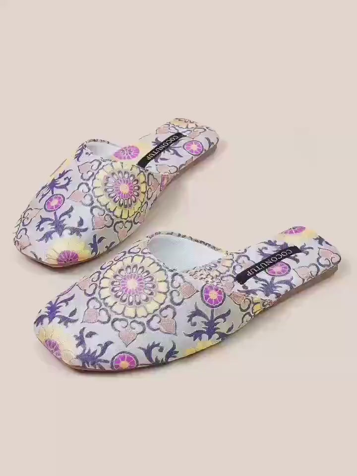 Embroidered Satin Slippers: Oriental Indoor Summer Footwear