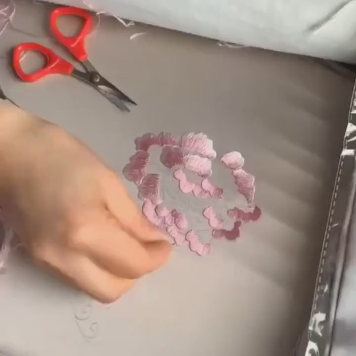Hand-Embroidered Silk Scarf: Crane Motif, Su Embroidery, Oriental Gift